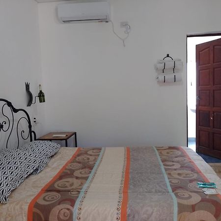 Hostal Los Faroles Chicoana 外观 照片