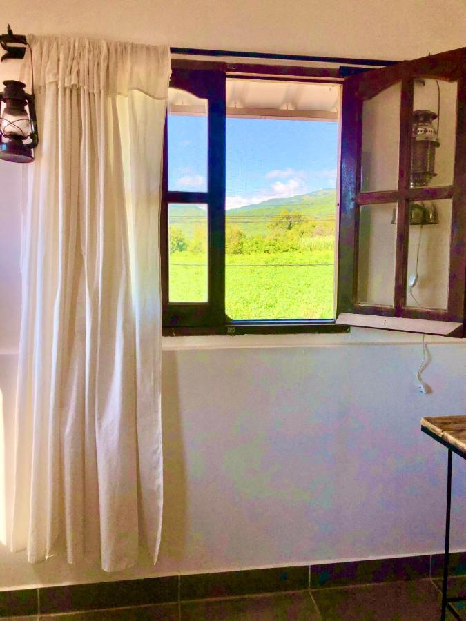 Hostal Los Faroles Chicoana 外观 照片