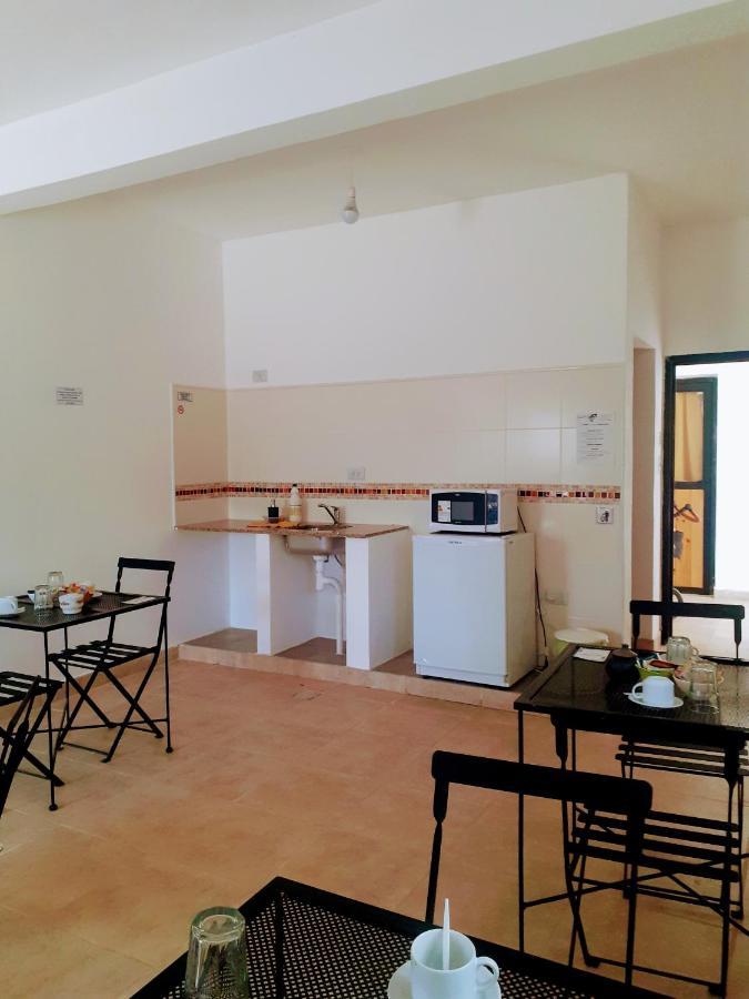Hostal Los Faroles Chicoana 外观 照片