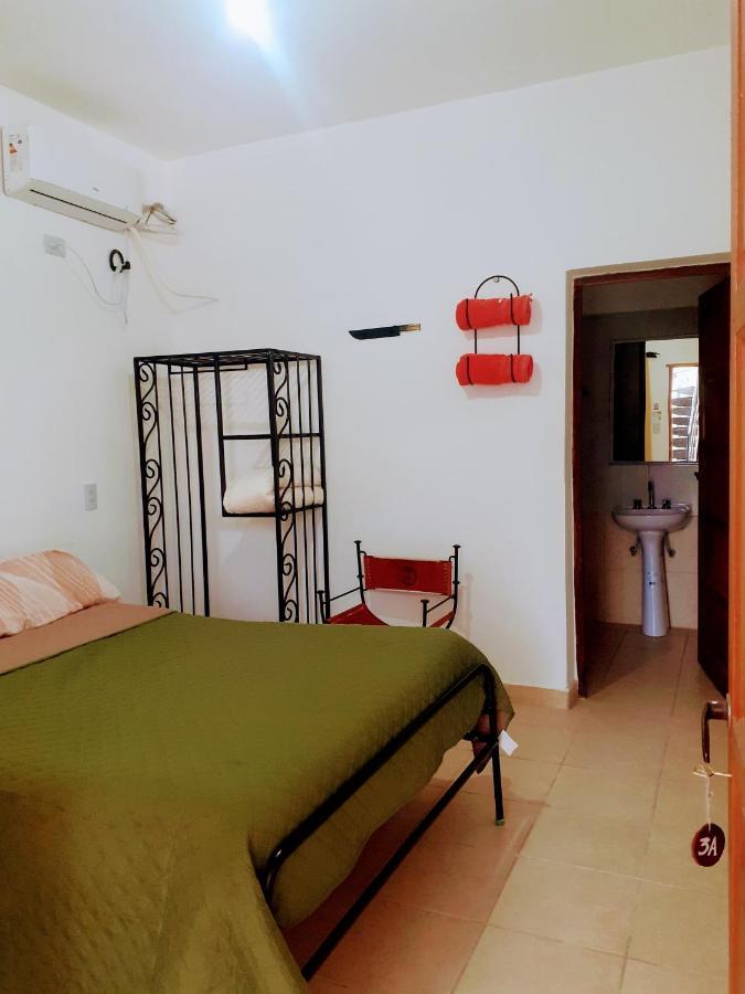 Hostal Los Faroles Chicoana 外观 照片