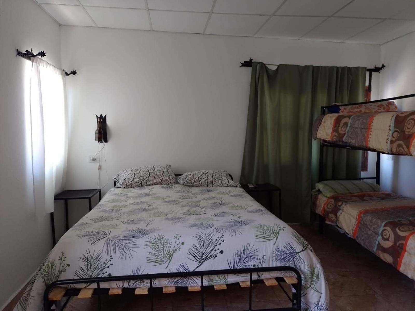 Hostal Los Faroles Chicoana 外观 照片