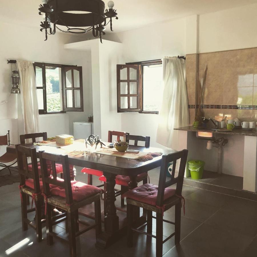 Hostal Los Faroles Chicoana 外观 照片