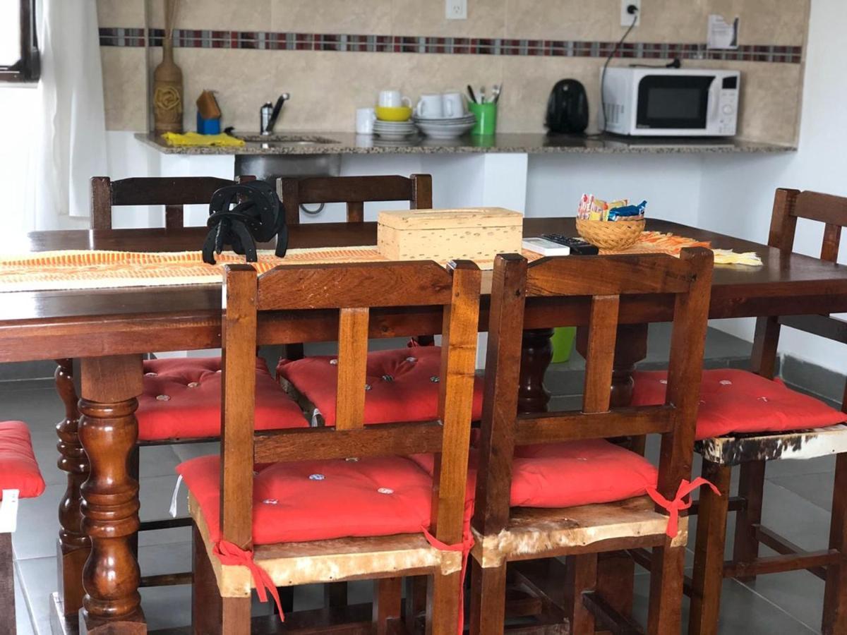 Hostal Los Faroles Chicoana 外观 照片