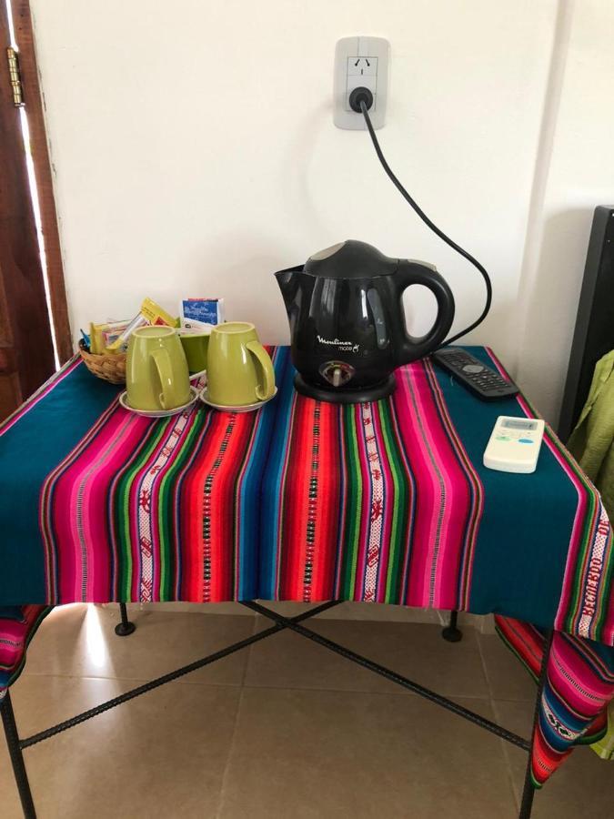 Hostal Los Faroles Chicoana 外观 照片