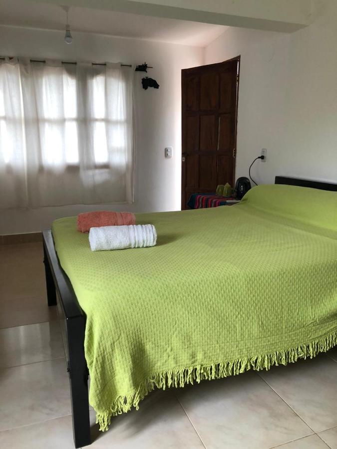 Hostal Los Faroles Chicoana 外观 照片